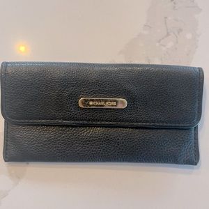 Black Michael Kors Wallet